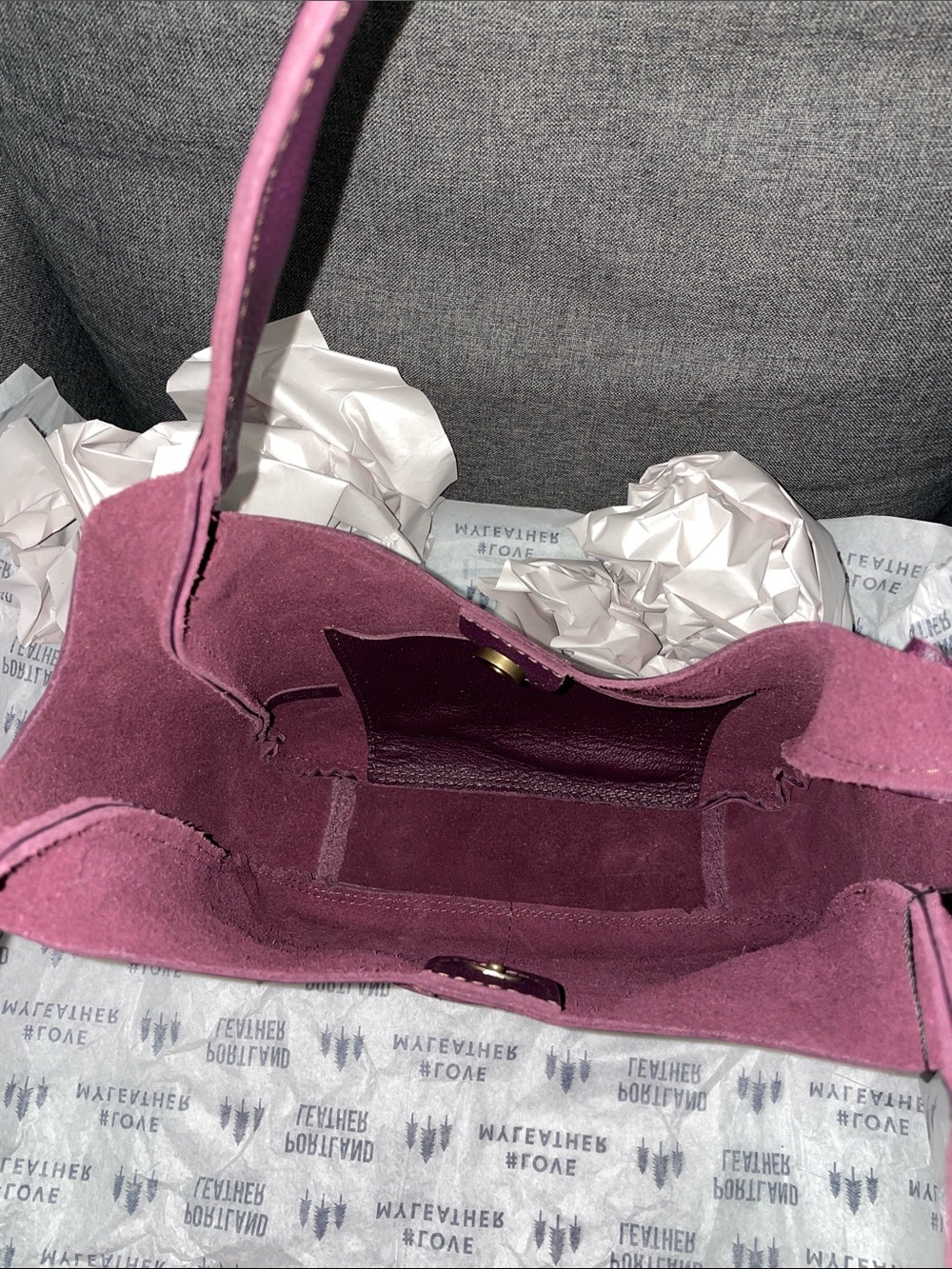 Portland Leather Plum Purple Shoulder Bag - Picture 11 of 14
